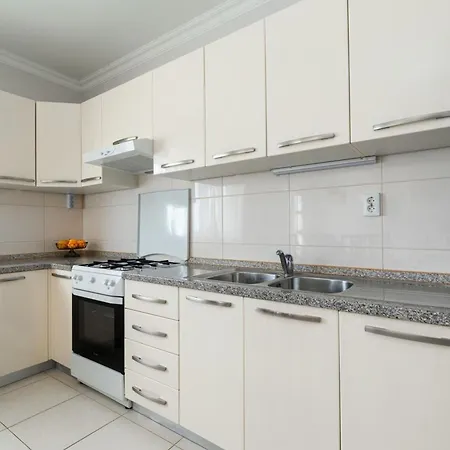 - Happy Apartment *